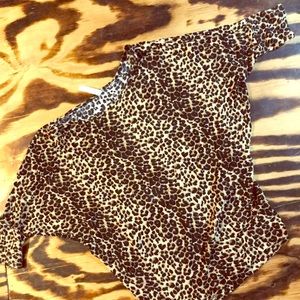 Leopard top, never worn